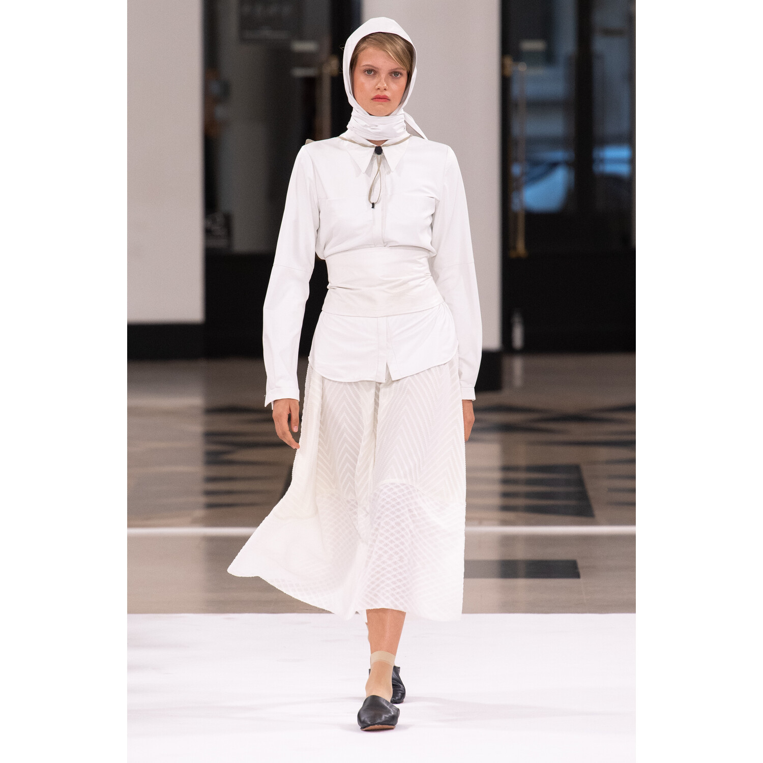 Фото Nobi Talai Spring 2019 PFW / Nobi Talai весна-лето 2019 Неделя моды в Париже